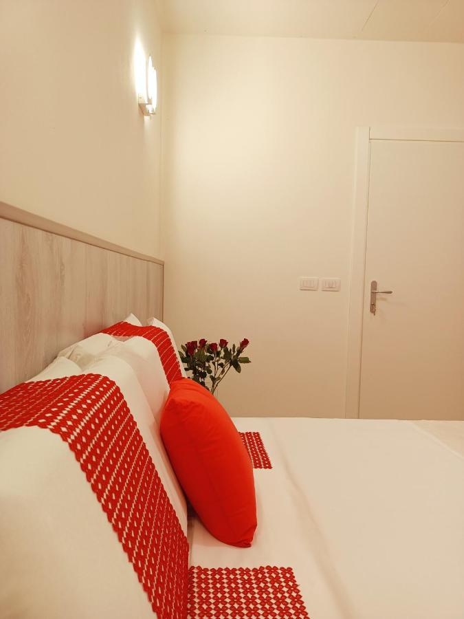 Arcobaleno Rooms Mestre-Venezia 外观 照片